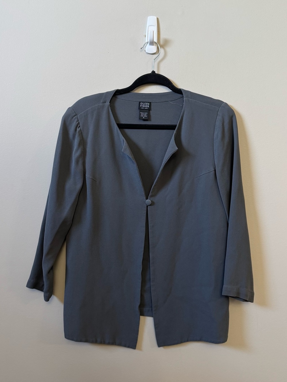 Eileen Fisher 100% Silk grey single button blazer jacket